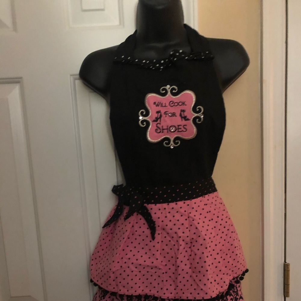 Apron - Picture 2 of 2